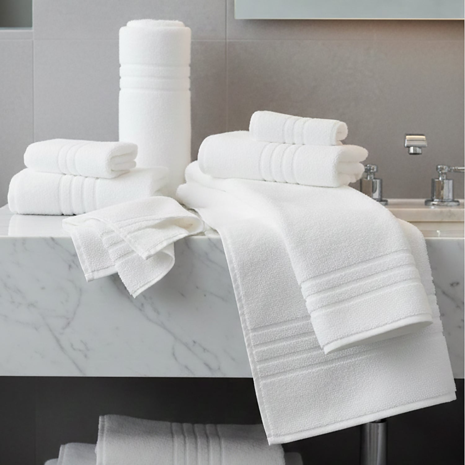 Prosop Luxury Bumbac 100% - 600g/m2 - ALB