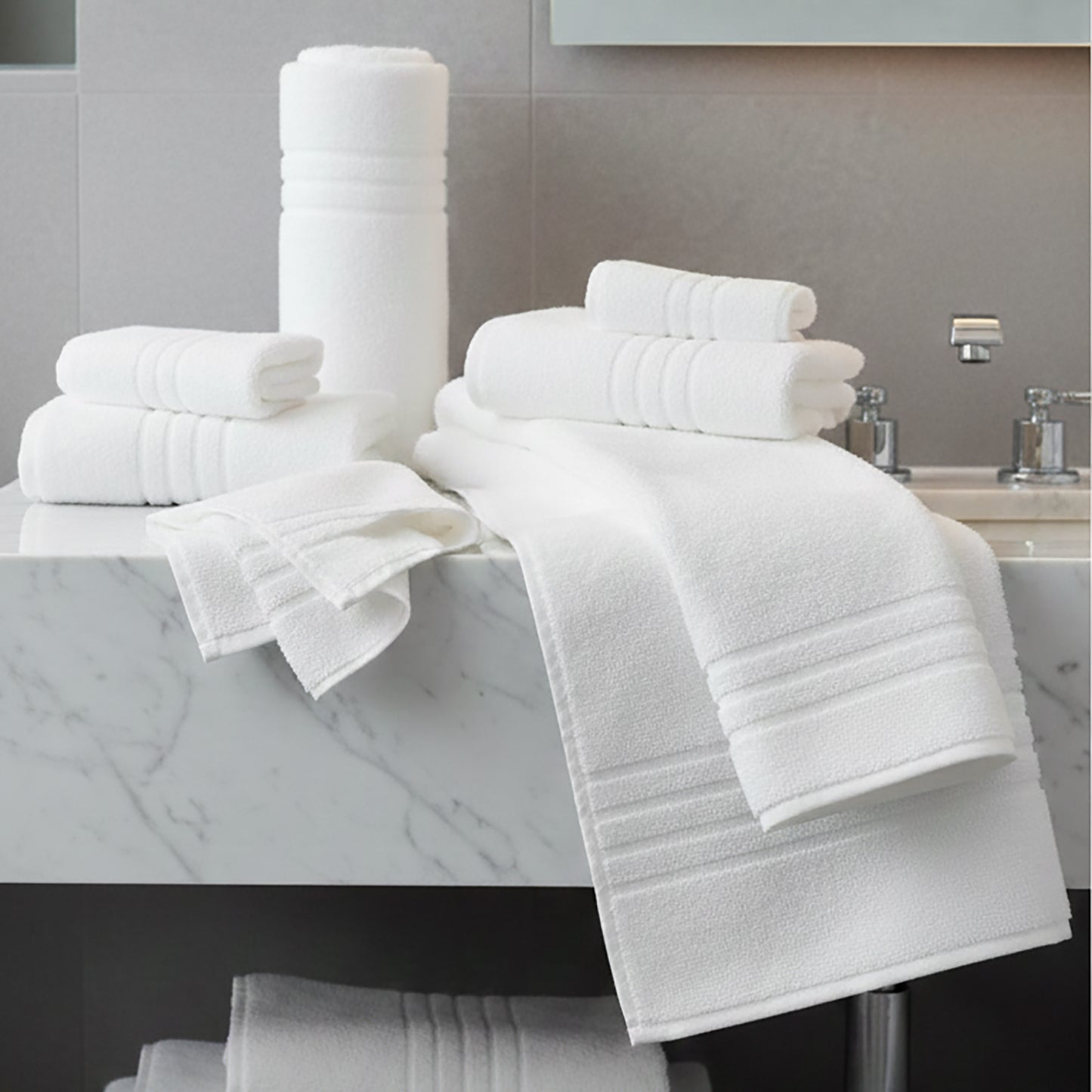Prosop Luxury Bumbac 100% - 600g/m2 - ALB