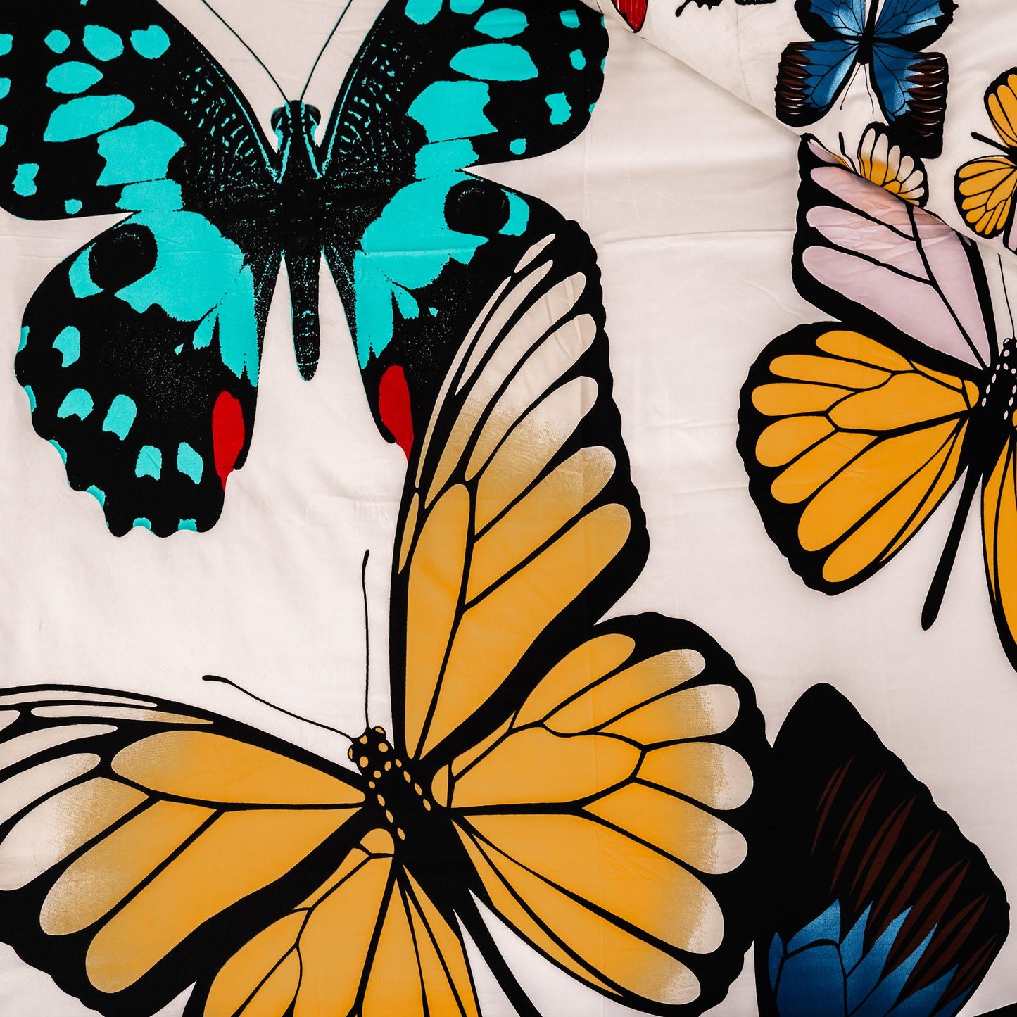 Lenjerie de pat digital print 3D (BUTTERFLYES)