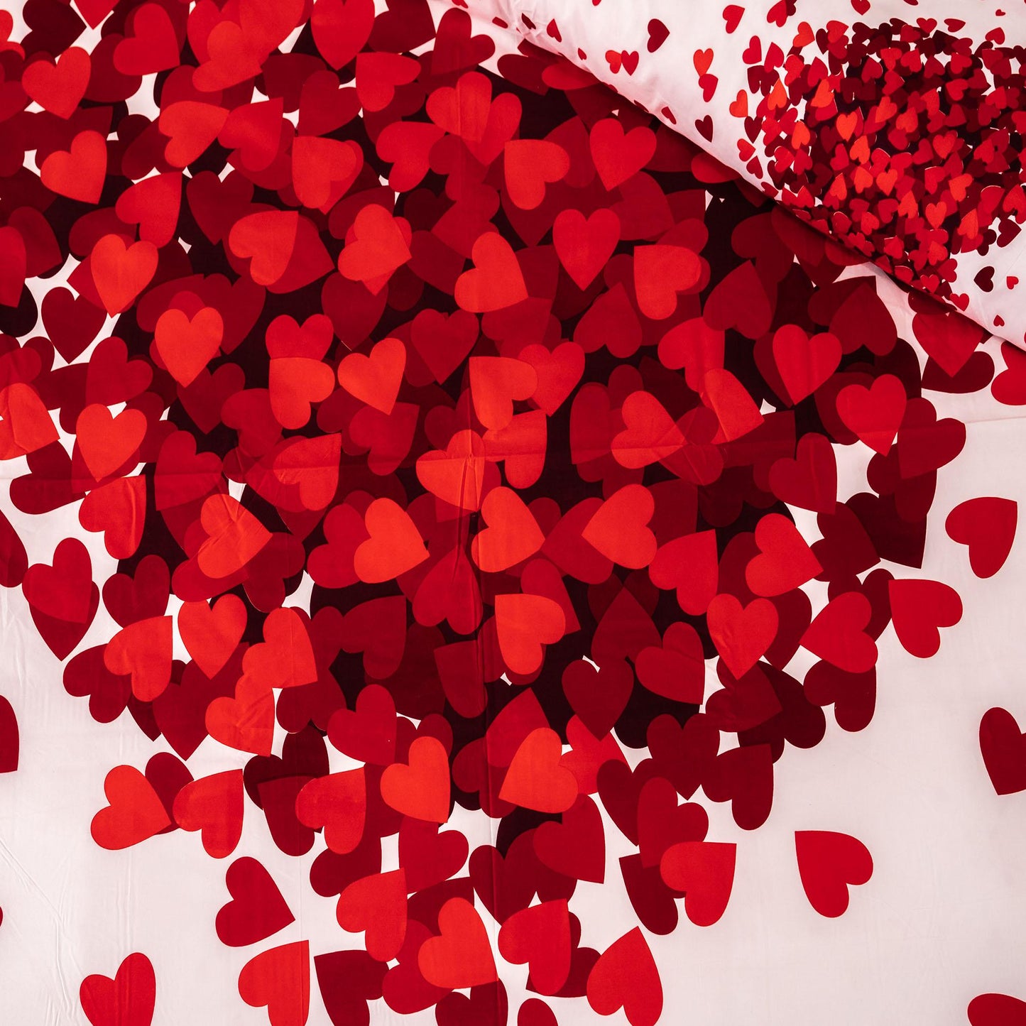Lenjerie de pat digital print 3D (RED HEART)